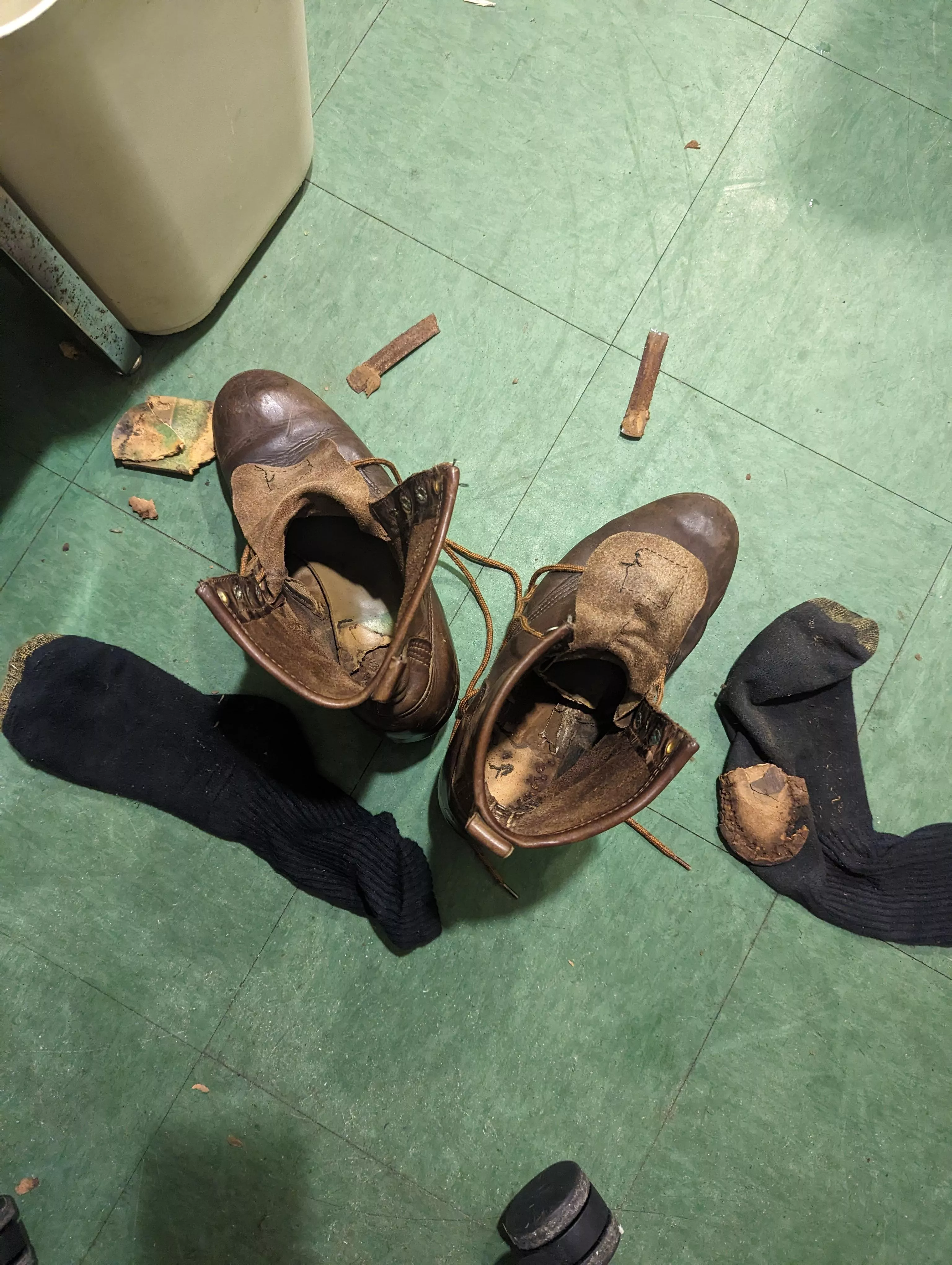 The Trouble with buying vintage boots...