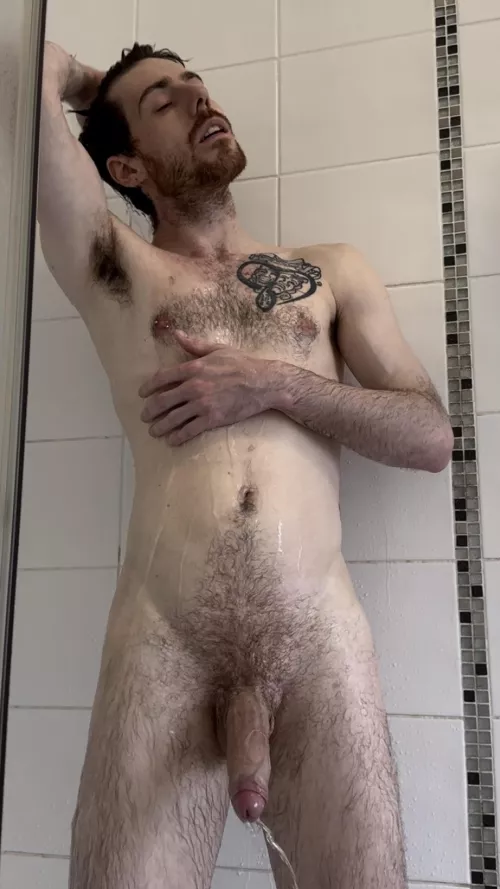 Who loves a hairy manpit