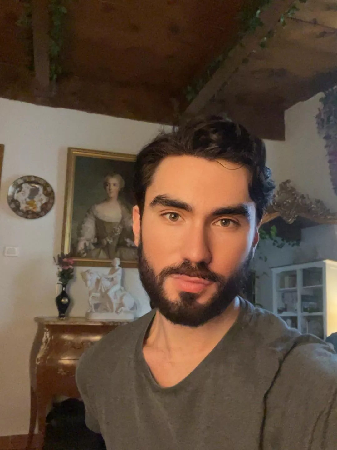 Would you date an italian bro? Would you date an italian bro?