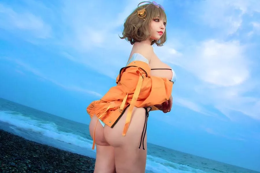 Anis' Sparkling Summer cosplay by kagurayuriacos [NIKKE]