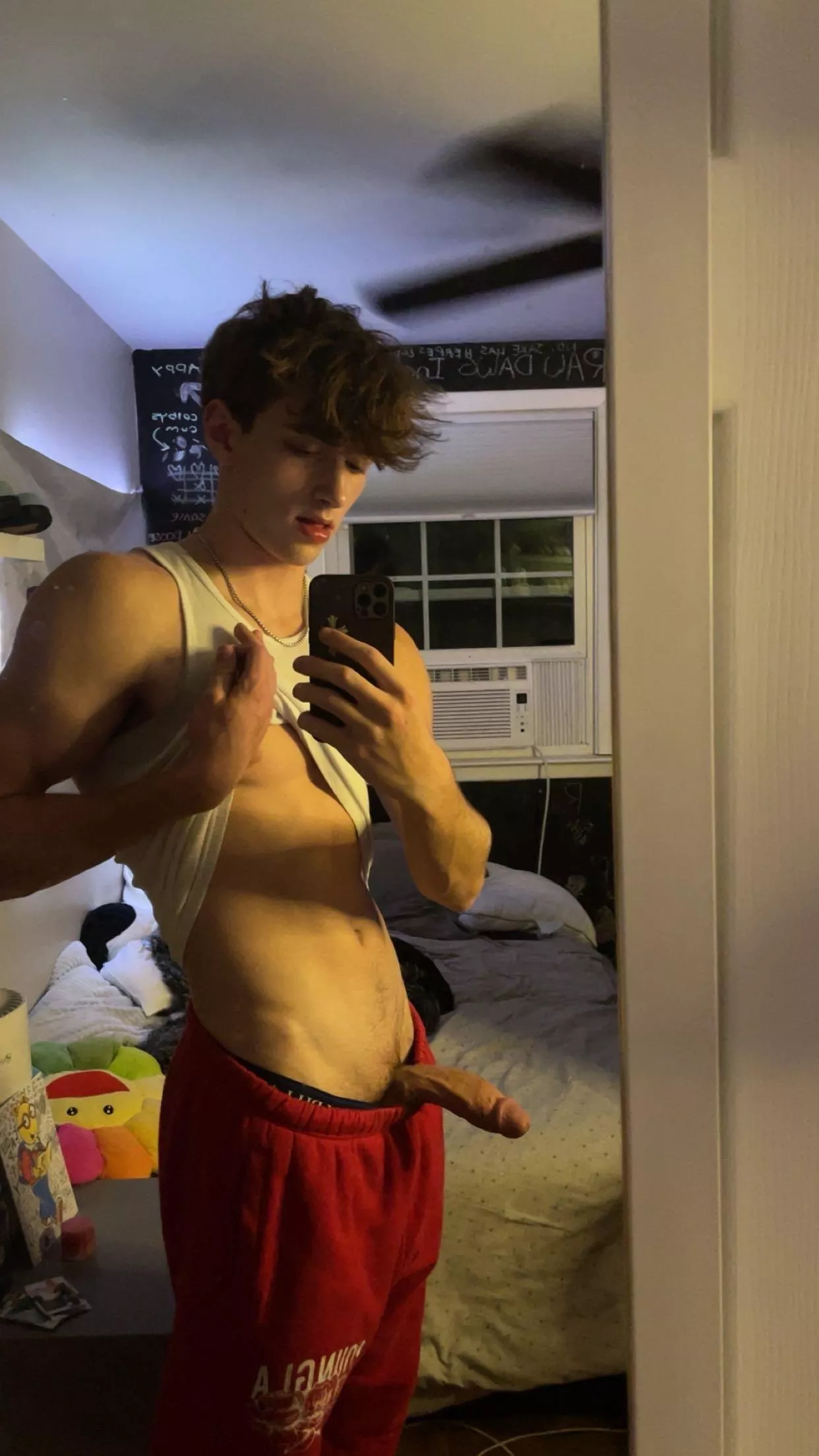 Damn my body and dick look good in this light