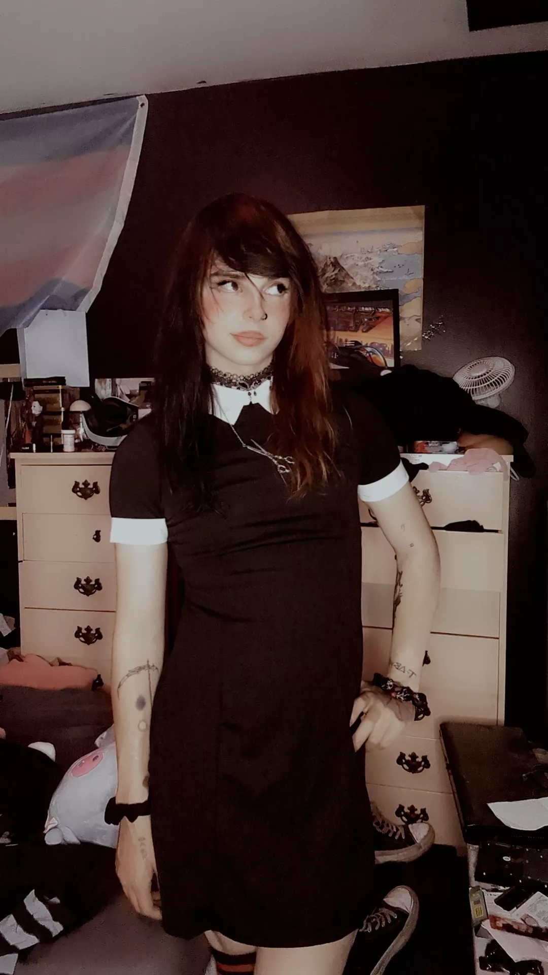 Happy Wednesday y'all anyone needs a hug? 🖤🤍🖤🤍🖤🤍