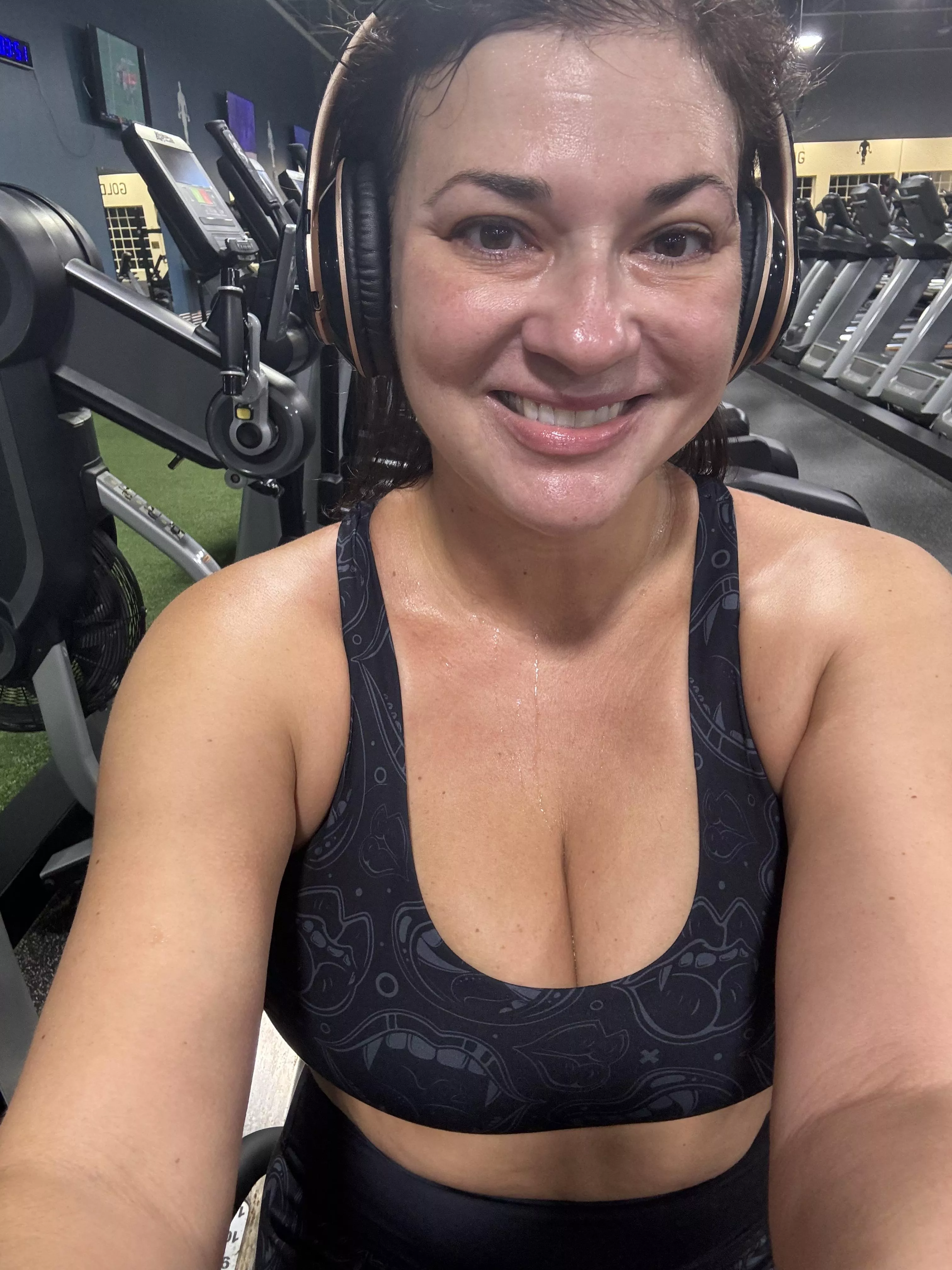 I got 99 problems but being a bitch ain’t one -leggum day!