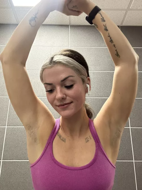 Pink sports bra today