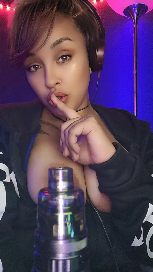 Shhh... I'm gonna teach you how to play this game...