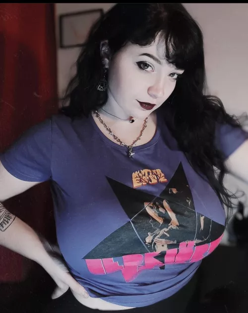 Spooky season bust 👻