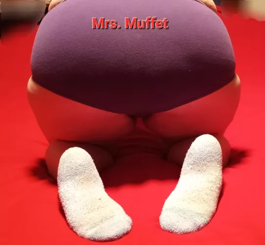 Where's Mommy's lil sock whores? 💋