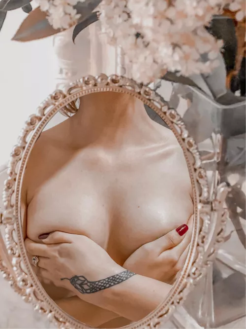 Beauty in the mirror
