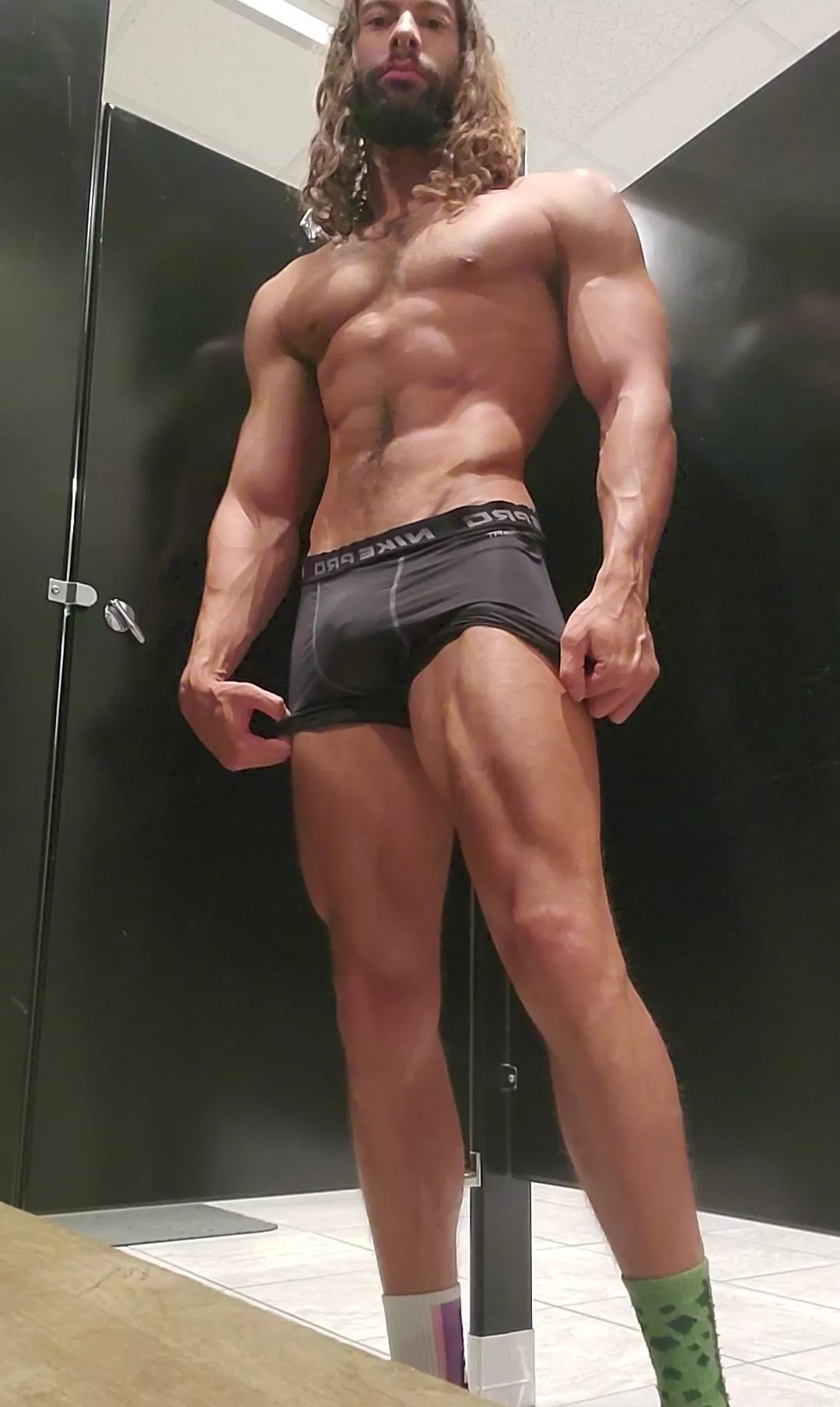 Can you meet me in here after i get a pump?