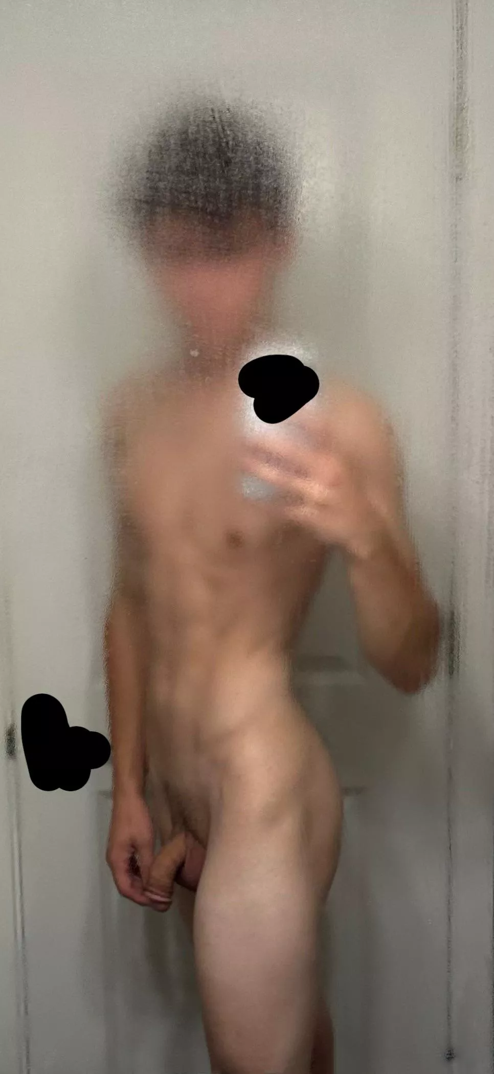 Fresh out of the shower😶‍🌫️ if I make you hard be a gentleman and return the favor😉