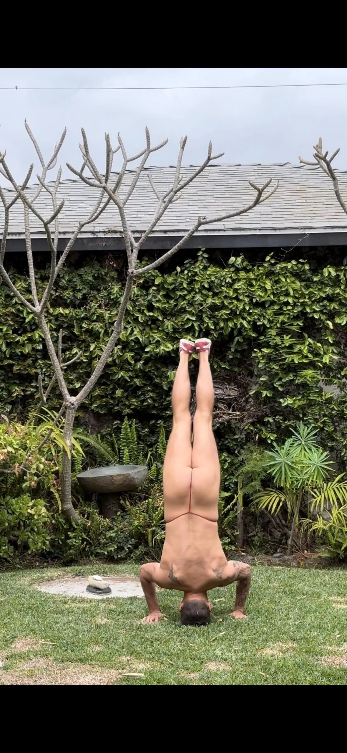 Headstand Hold