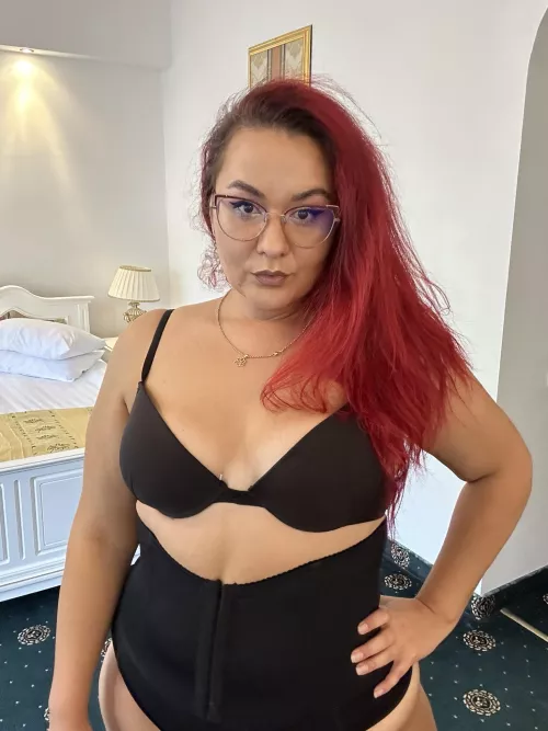 Hey! What do you think about my body? 💋💋