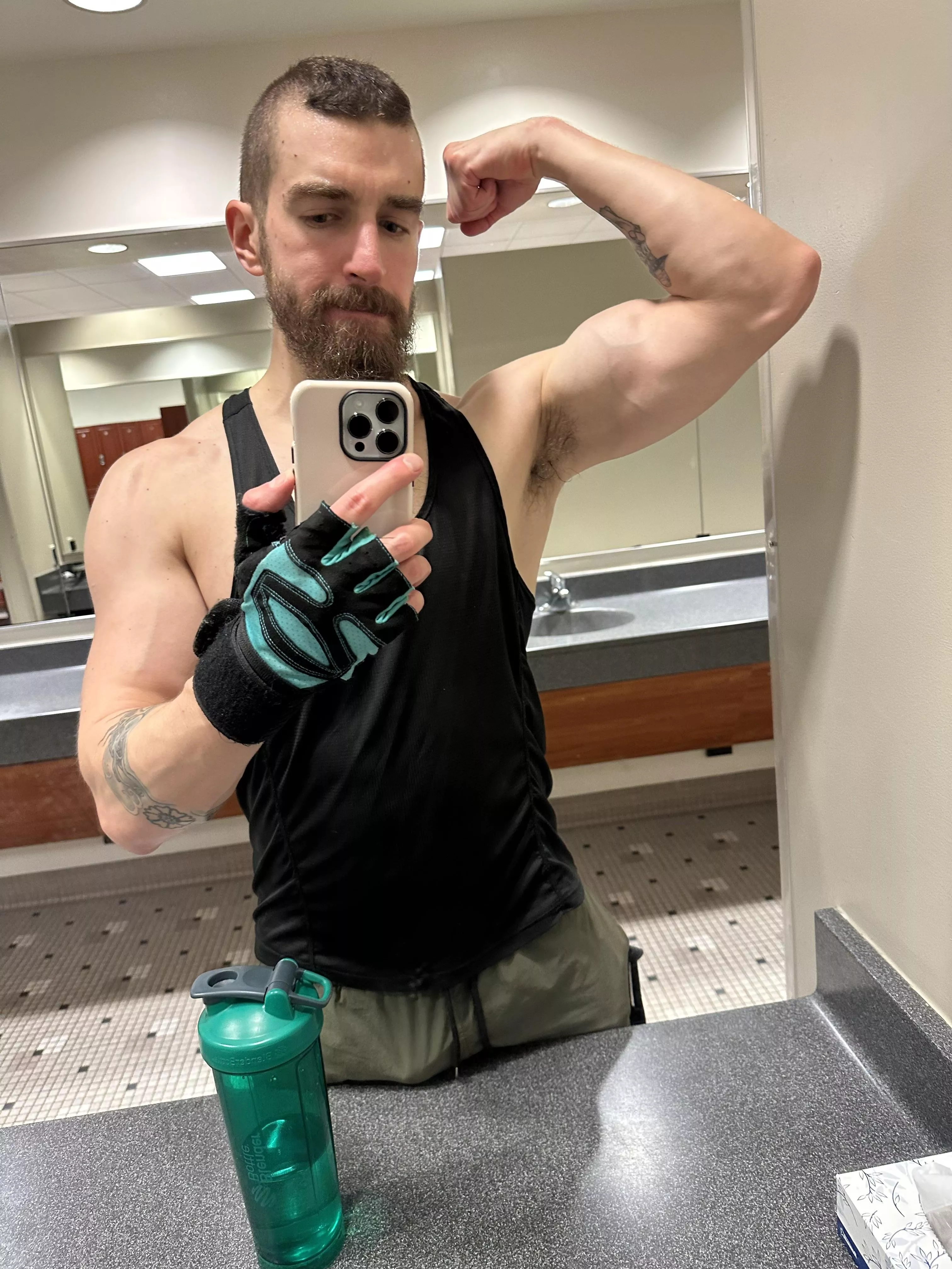 Is it a gym locker room pic if you don’t furrow your brow?