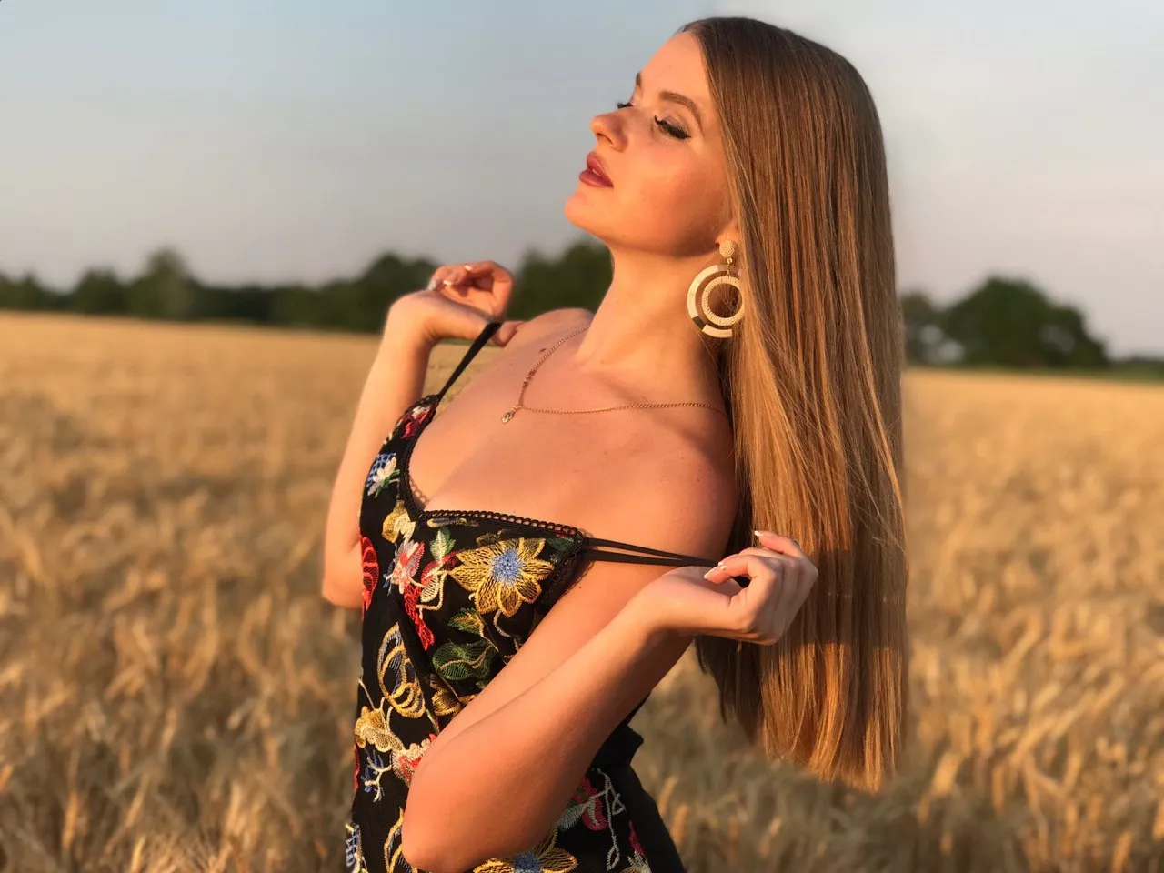 Just here to make your day a little more fun