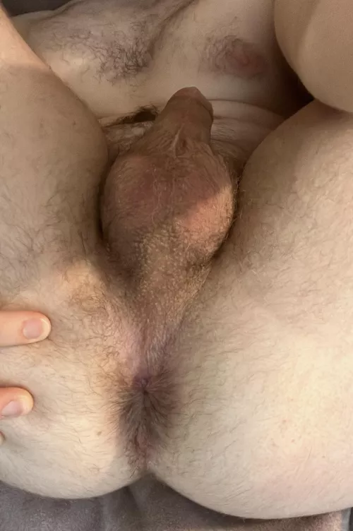Kind of bored and had a long day at work. So here’s my hairy jock hole