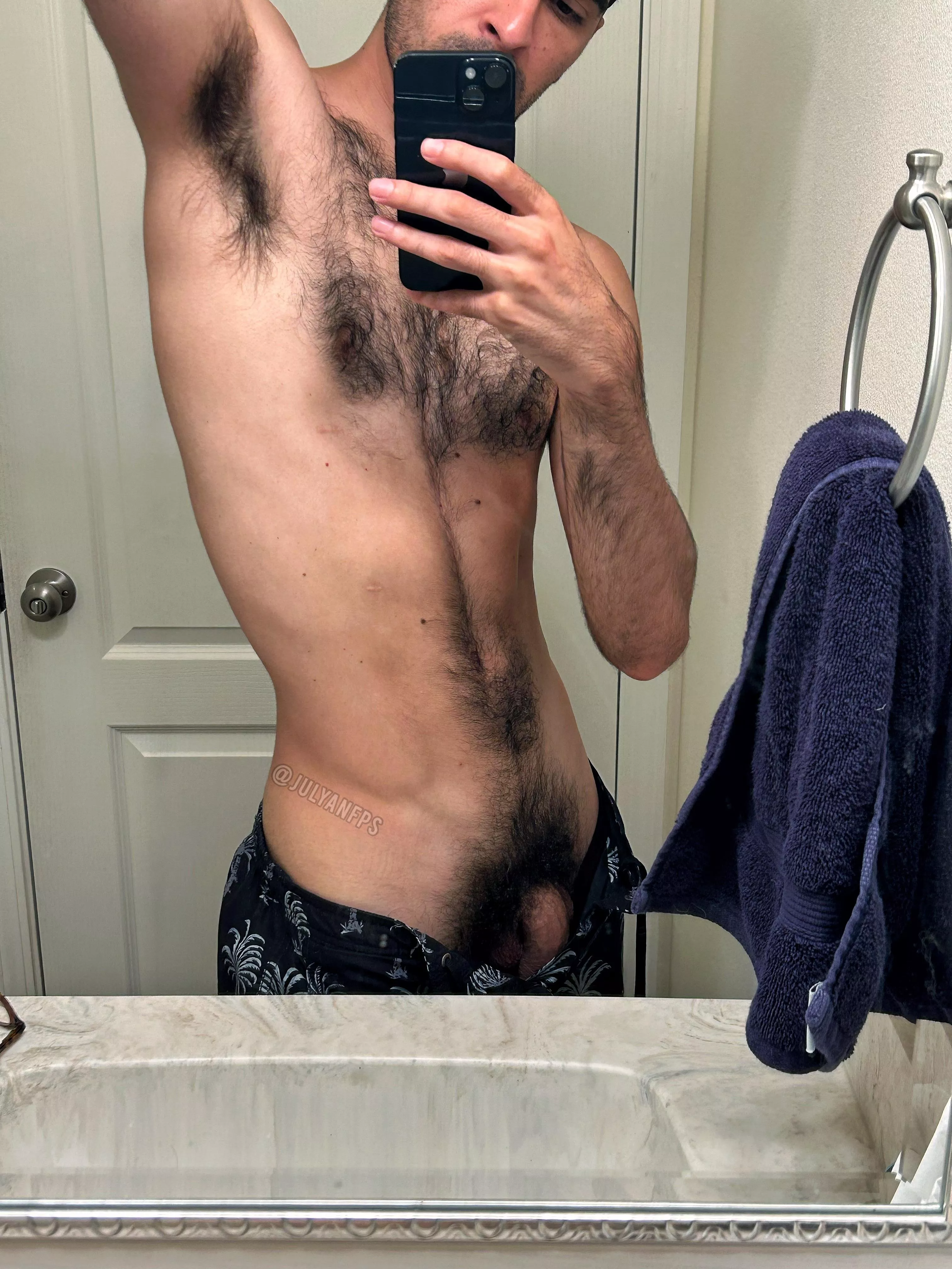 Last tan of the summer 🫡 how does it look?