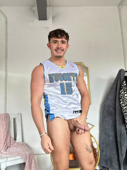 My cock is always ready for some slow teasing cock sucking action