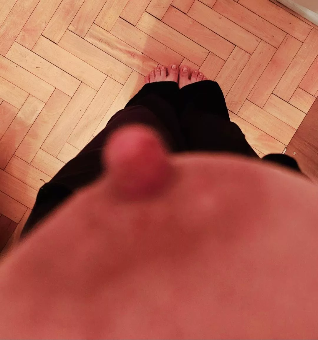 (Oc) Can you see the feet there?