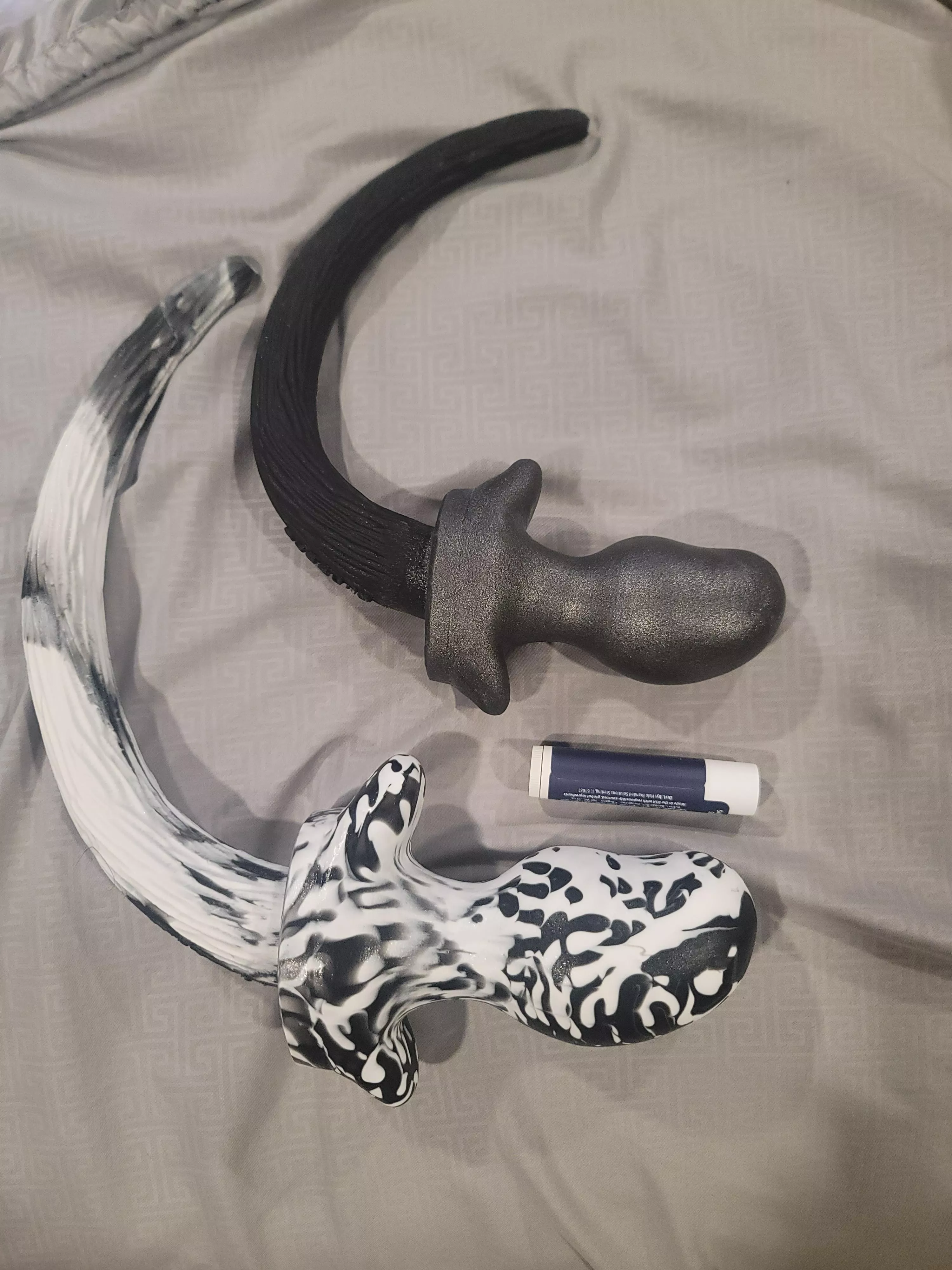 Puppy tails from oxballs make a big leap from small to medium