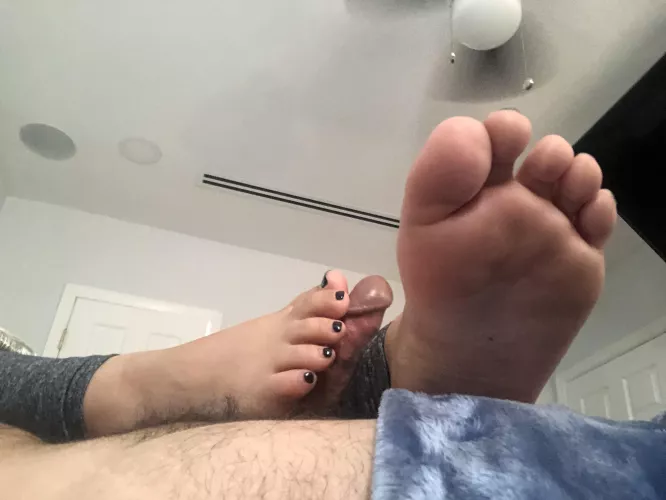 Since some of y’all want to see my soles :)