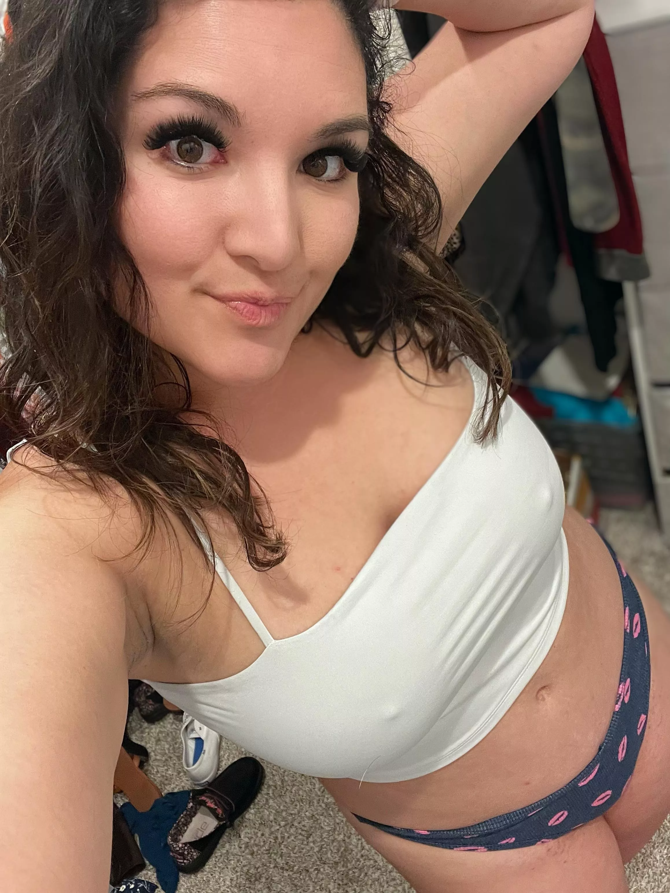 This milf bod is ready to get naughty