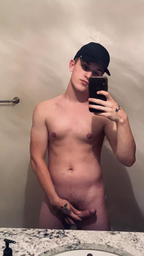 who tryna suck it 👀