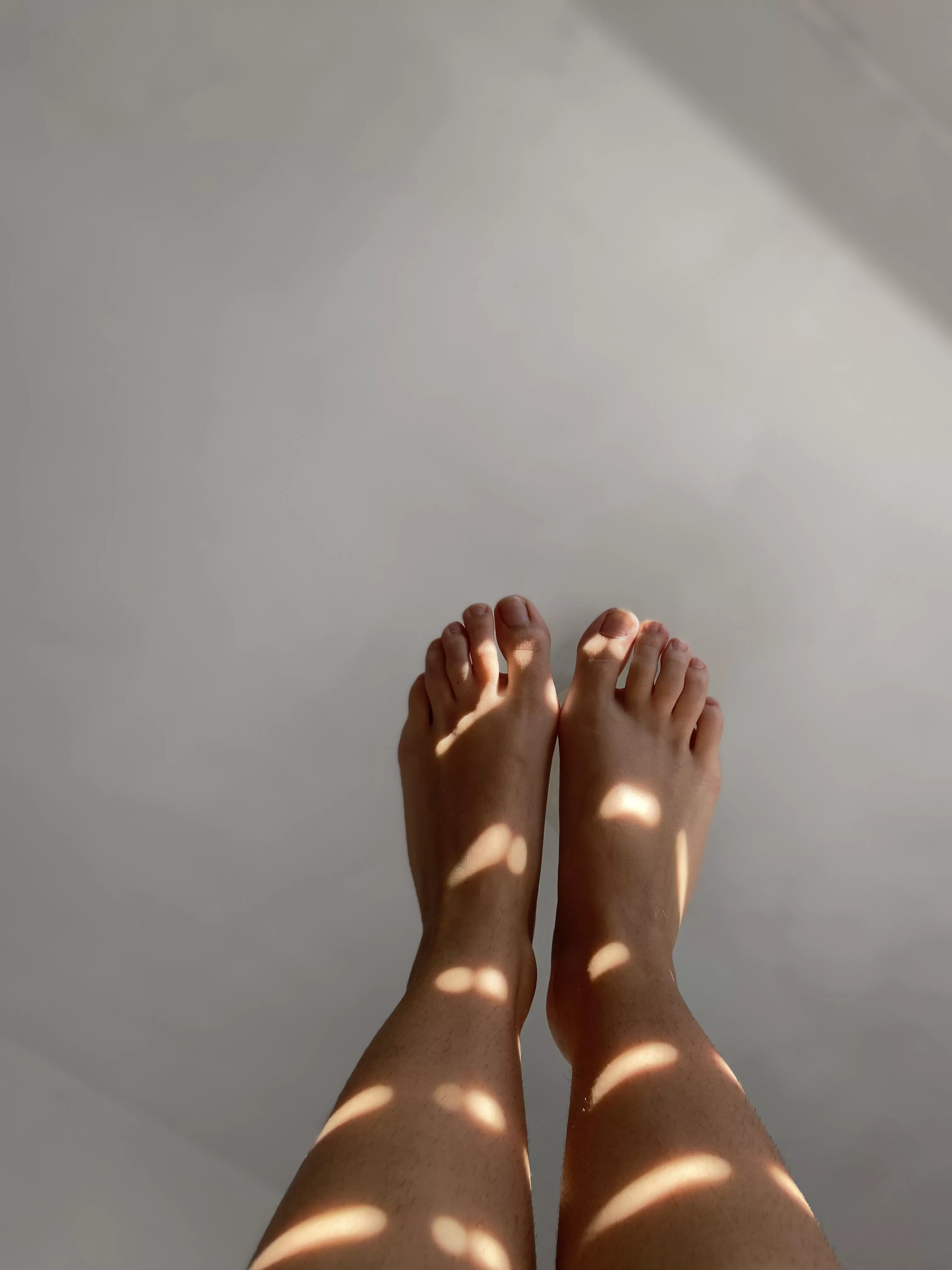 You have two options: lick or kiss.