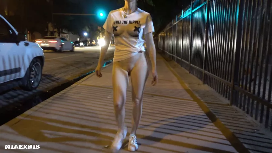 Bottomless walk with a fitting tshirt ;)