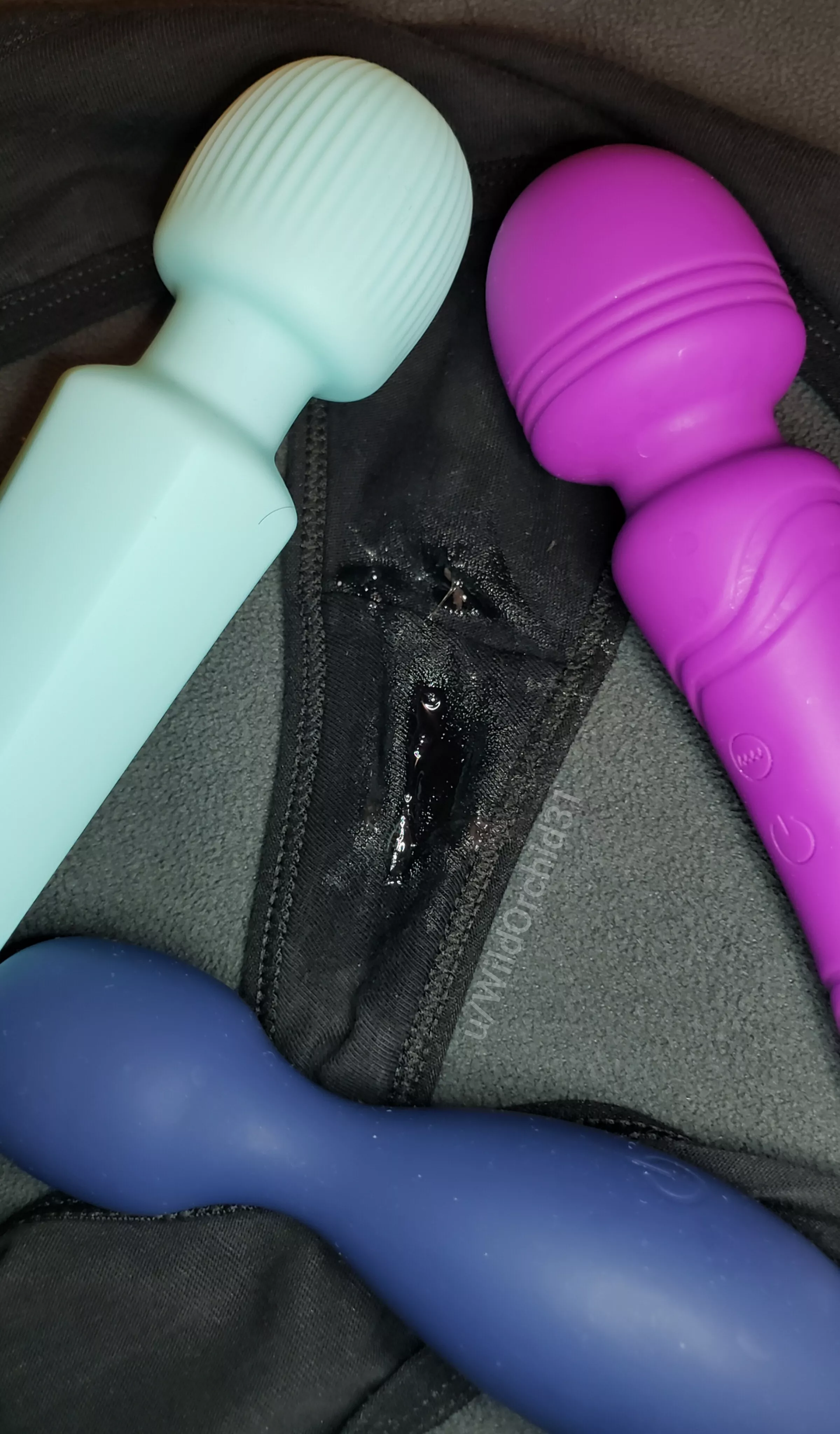 Edging was so intense I needed 3 vibes cum