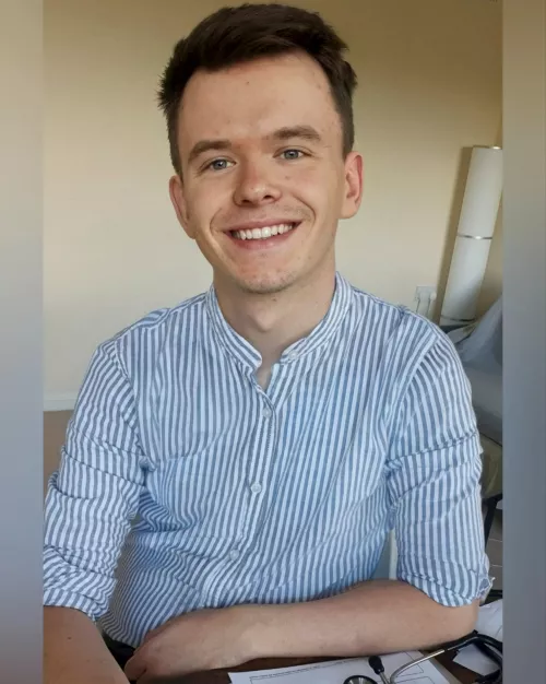 Have a nice weekend everyone, I will be playing the Sims 3 for the nostalgia feeling