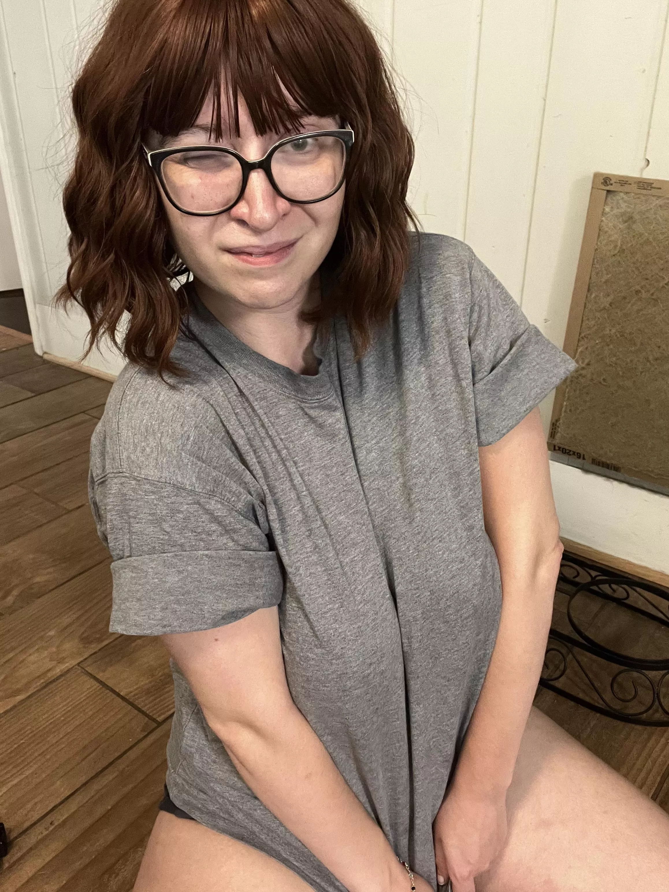 Hi there. @r3dhotmommy