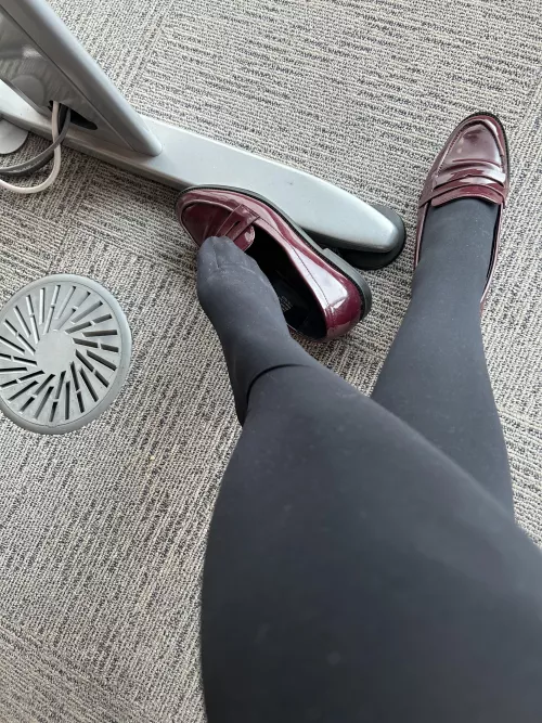 If you were my office coworker would you give my feet a massage under my desk