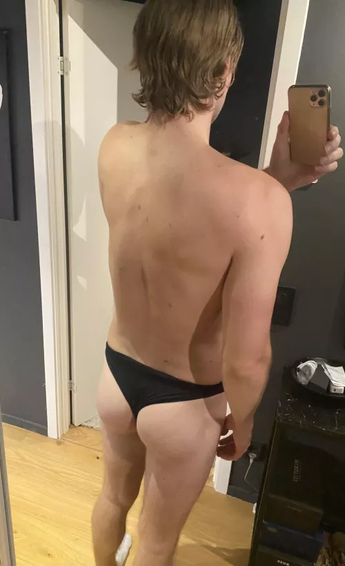 Is my ass cute?