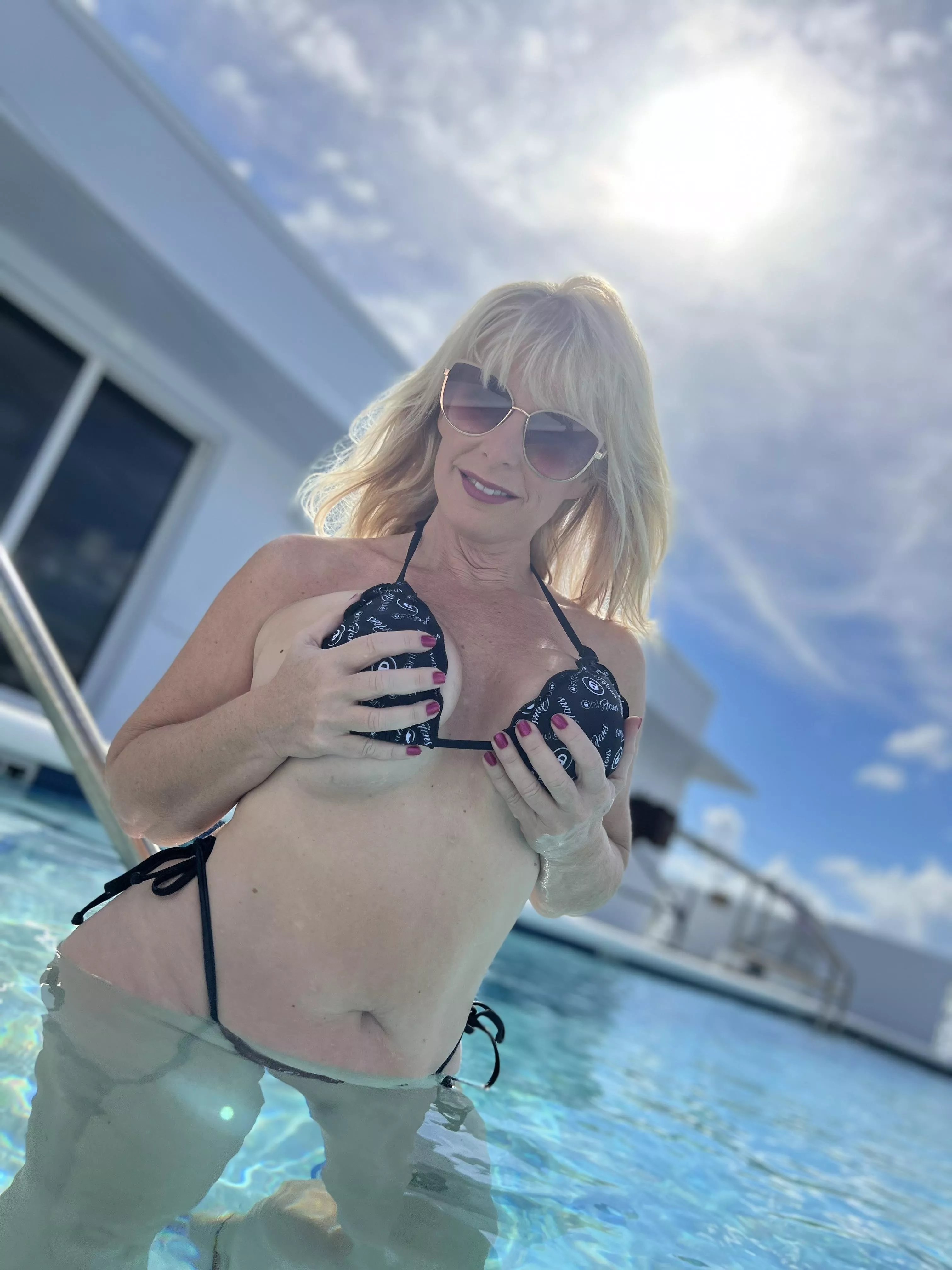 Just be honest, would you fuck a 50yo milf like me?