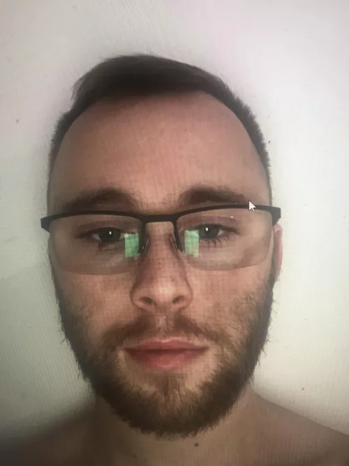 Look at this pathetic cumslut