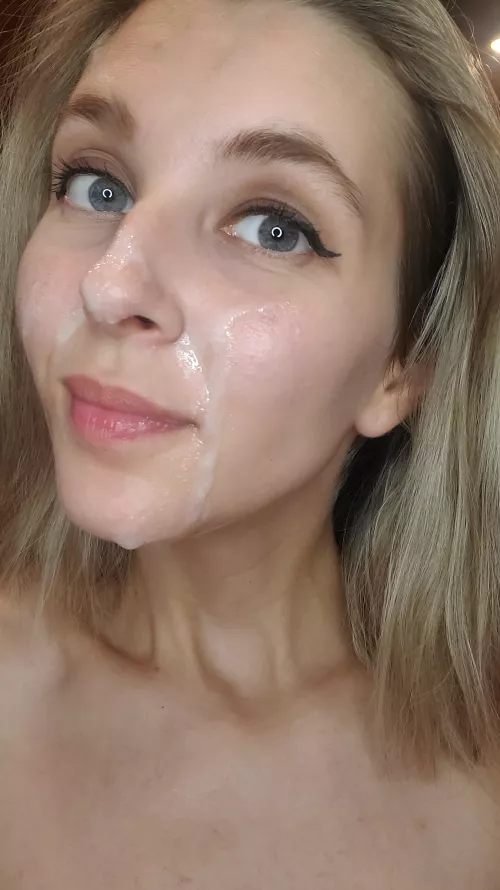 My face needs to be moisturized with your cream