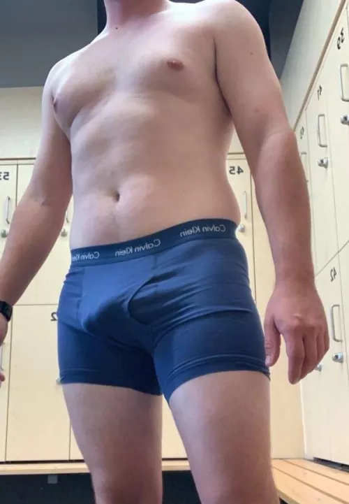 Pose with me next time bro