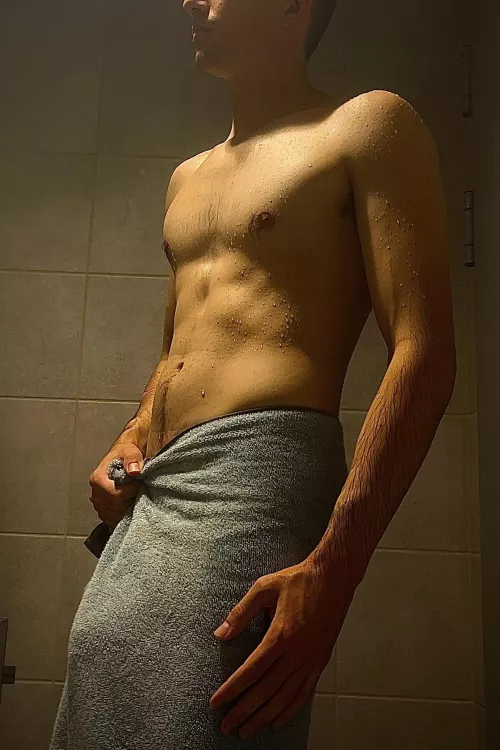Should I lose the towel?