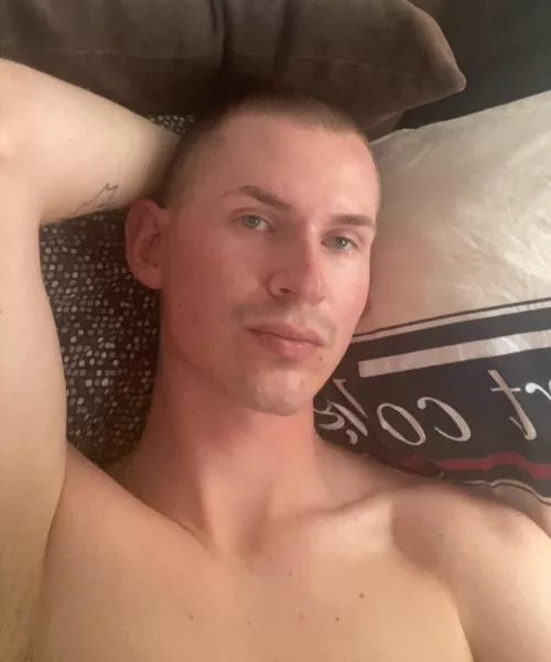 Somebody wanna play fortnite, DBD, overwatch or something new and have a chat?