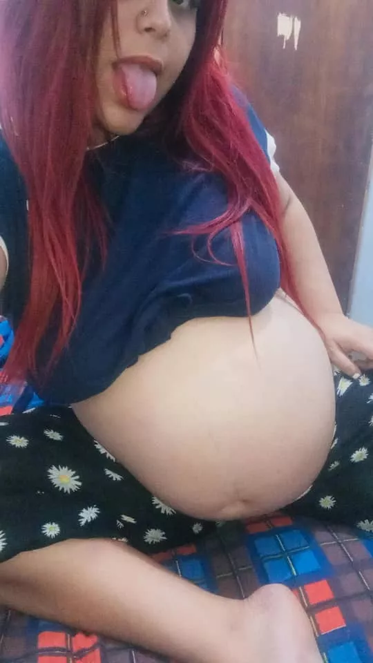 This tummy wants stuffing🐷