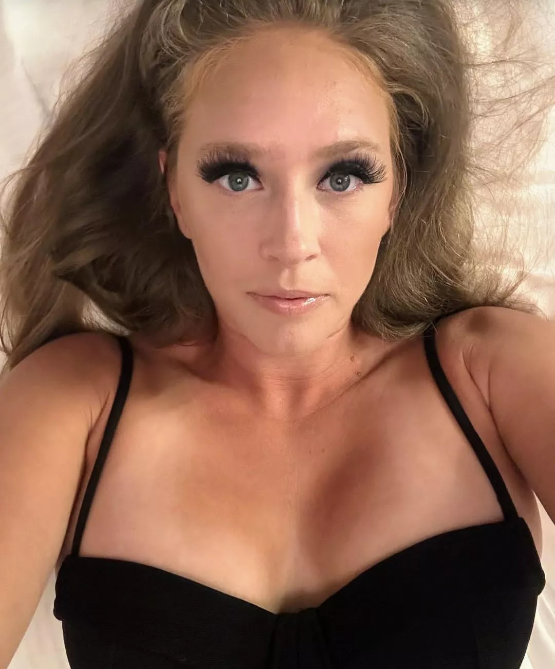 Those beautiful blue eyes