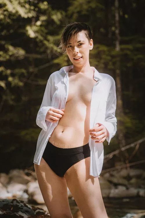 Who doesn't love a girl in an oversized shirt