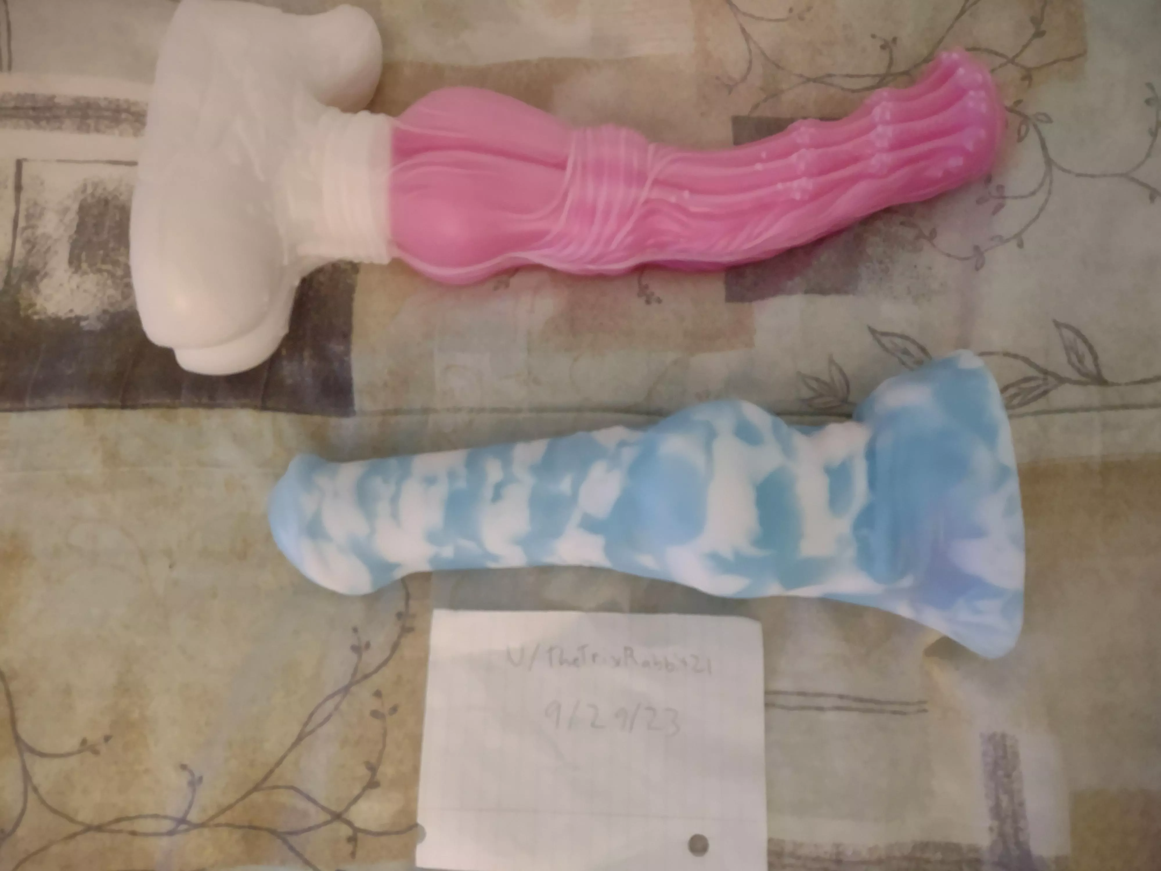 [WTS] [US] L/M Tucker, M/M Seraphina