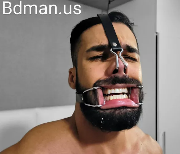 [30] I’m into kinky stuff. Pm me to chat about kinks and fetishes! Kik