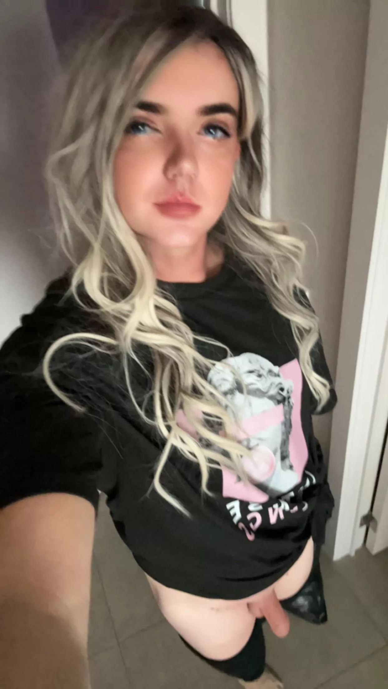 Am I still cute without my fake tits? 👉🏻👈🏻