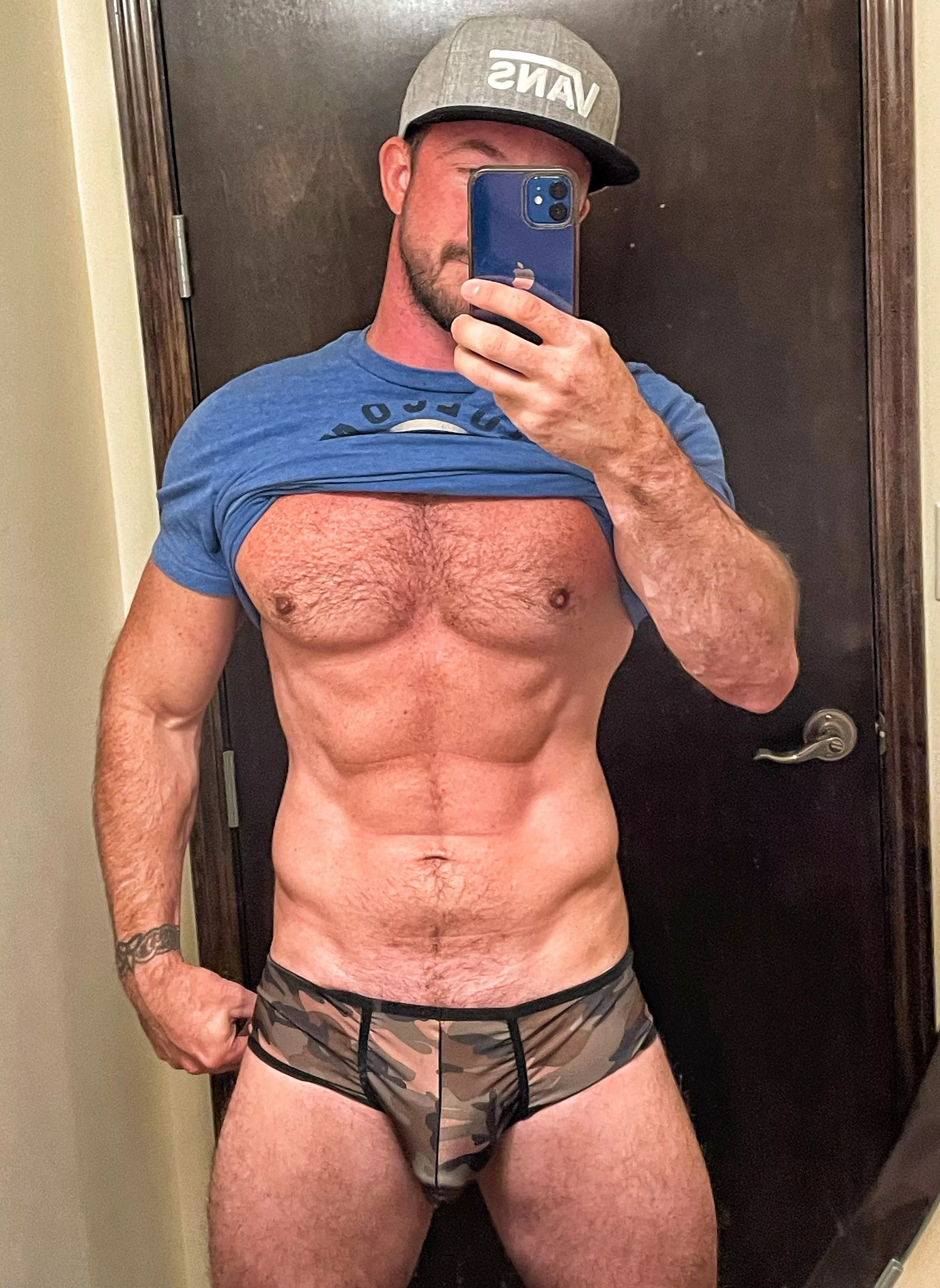 Bro (39) time? Let's hang