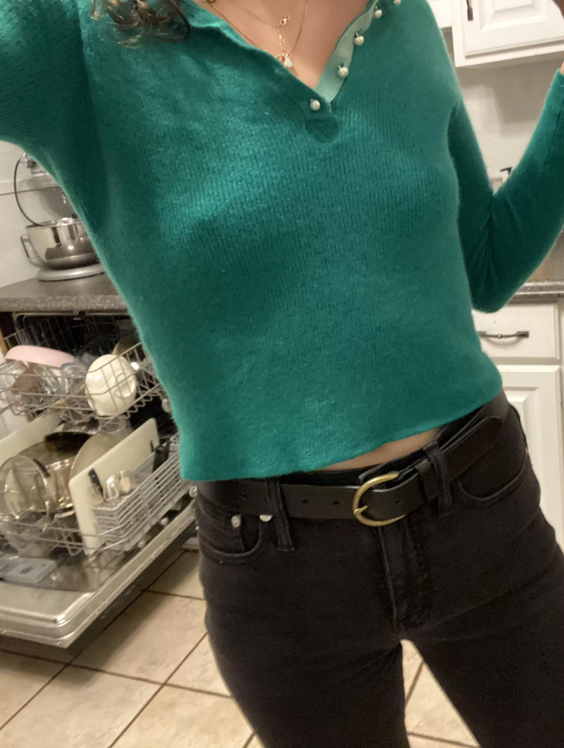 Dishes that need to be done but instead I’m drinking wine and taking braless pics in my new thrifted sweater hehe