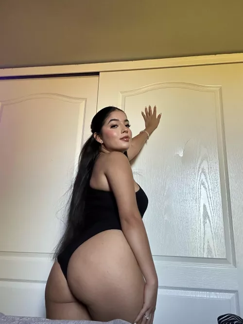 how cute is my bodysuit?💘