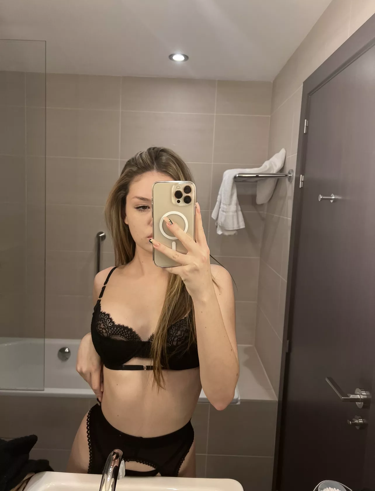 if I send this to you, would you rush to my dorm?