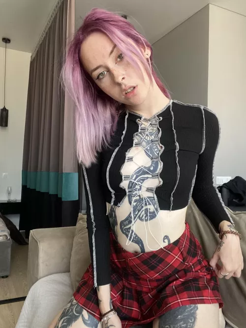 Indulge in pleasure, let's lose ourselves together